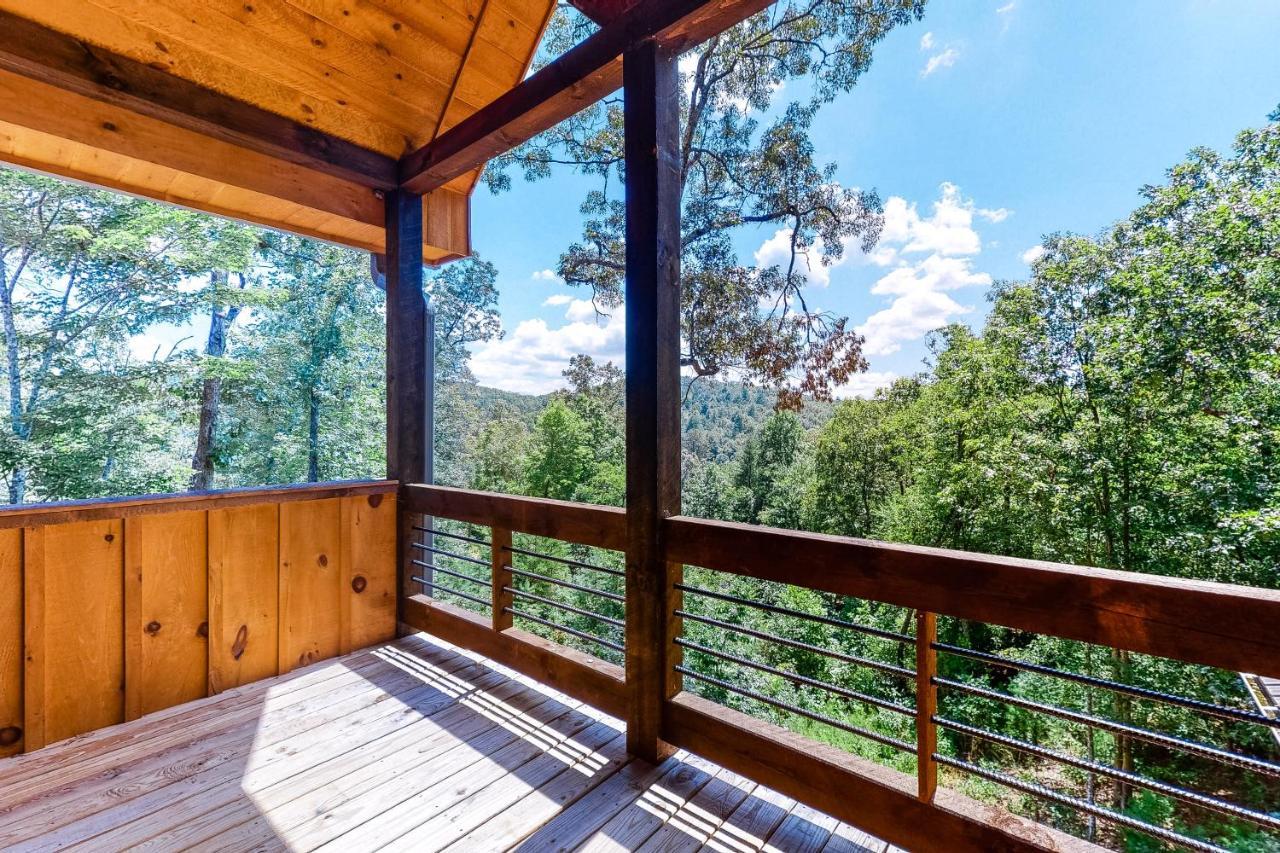 Whispering Woods Villa Блу Ридж Екстериор снимка