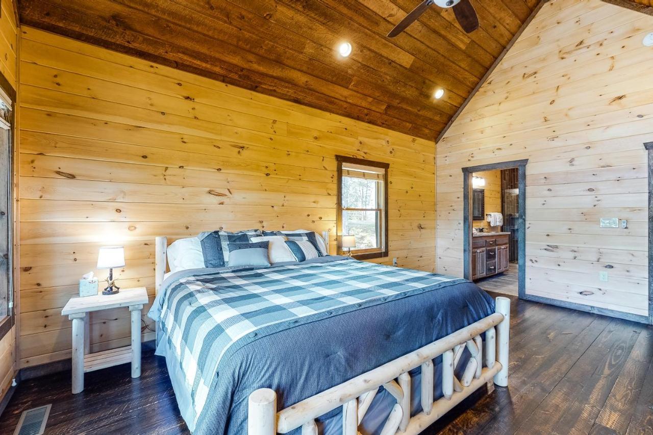 Whispering Woods Villa Блу Ридж Екстериор снимка